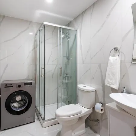 Sunstone - Cozy W Terrace In Appartement Larnaca